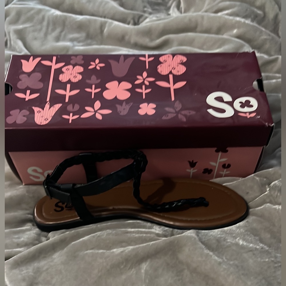 Black and tan sandal
